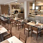 Hotel Bonn City 3* בון