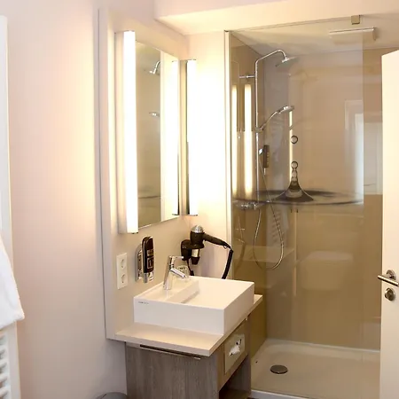 Hotel Bonn City 3*