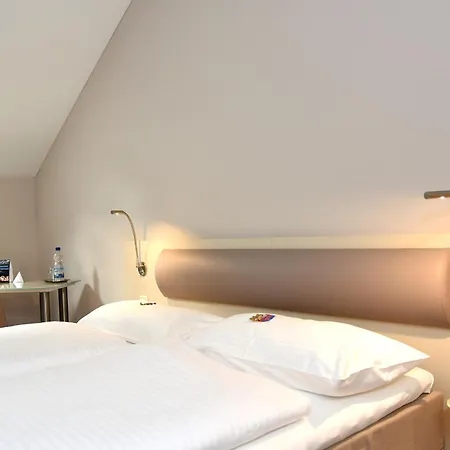 Hotell Hotel Bonn City