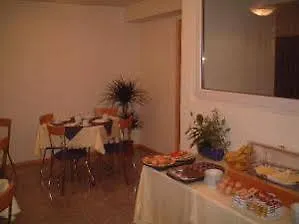 Hotel Bonn City מלון