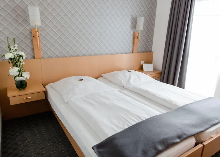Hotel Bonn City 3*