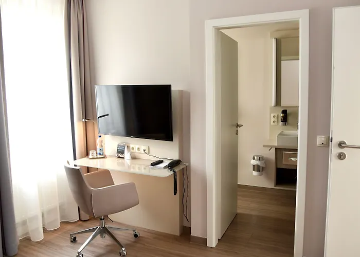 מלון Hotel Bonn City בון