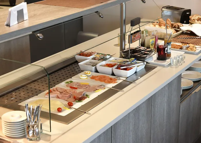 Hotel Bonn City 3* בון