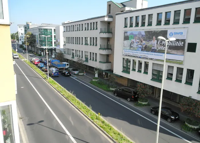 מלון Hotel Bonn City 3*