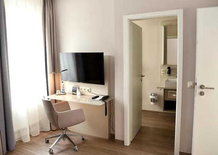 מלון Hotel Bonn City בון